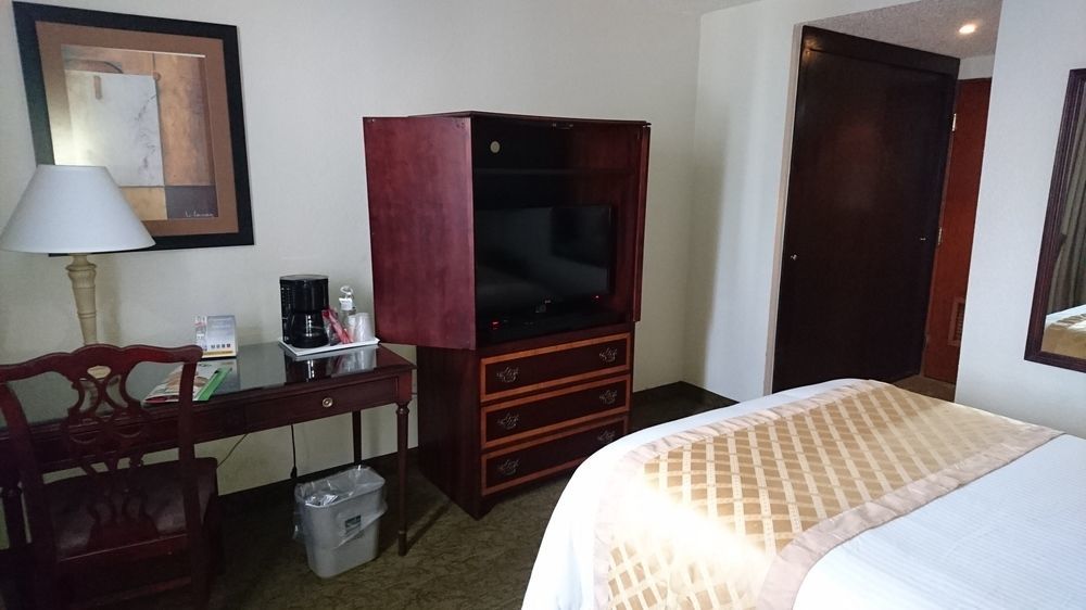Quality Inn Chihuahua San Francisco Esterno foto