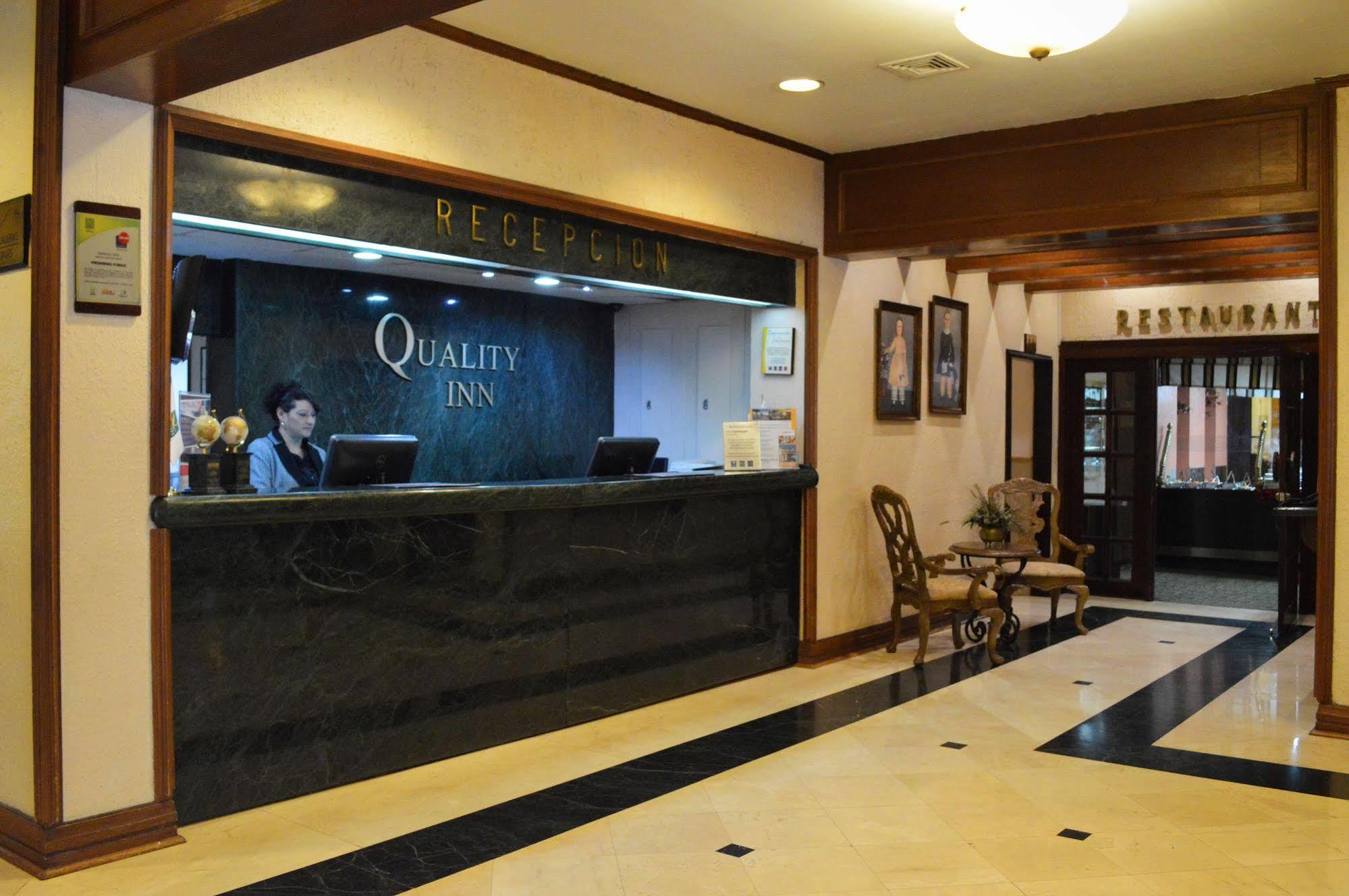 Quality Inn Chihuahua San Francisco Esterno foto